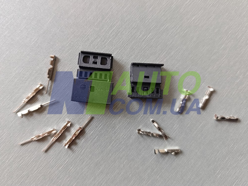 マミー様 Роз'єм VAG 4B0971978B 6 pin комплект мама тато