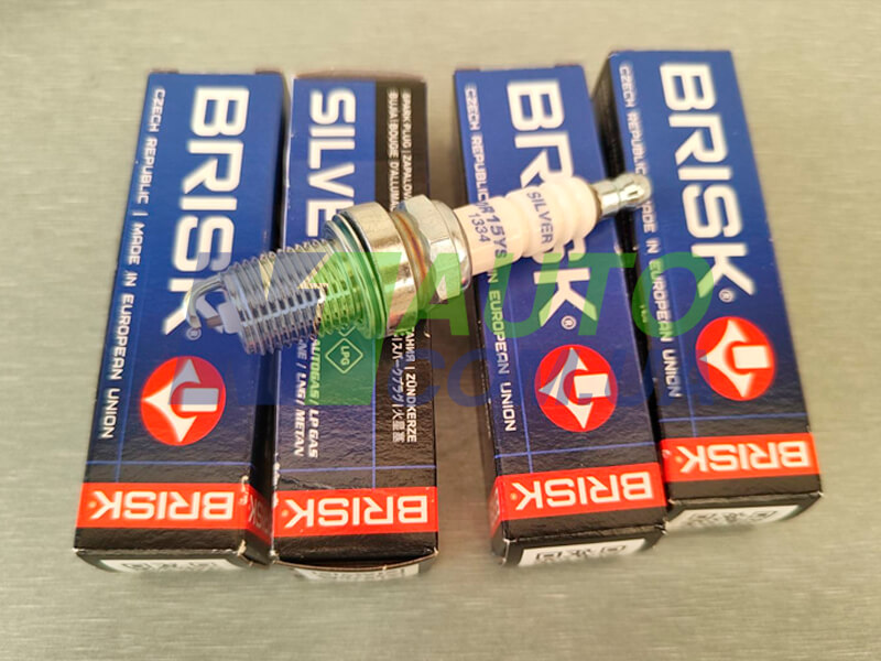 Свічки запалювання Brisk Silver DR15YS (1332) 16 клап. під ГБО